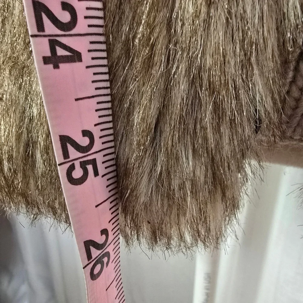 Forever 21 Faux Fur Vest‎ Sweater Back Zipper Closure Brown Women's Medium Fall